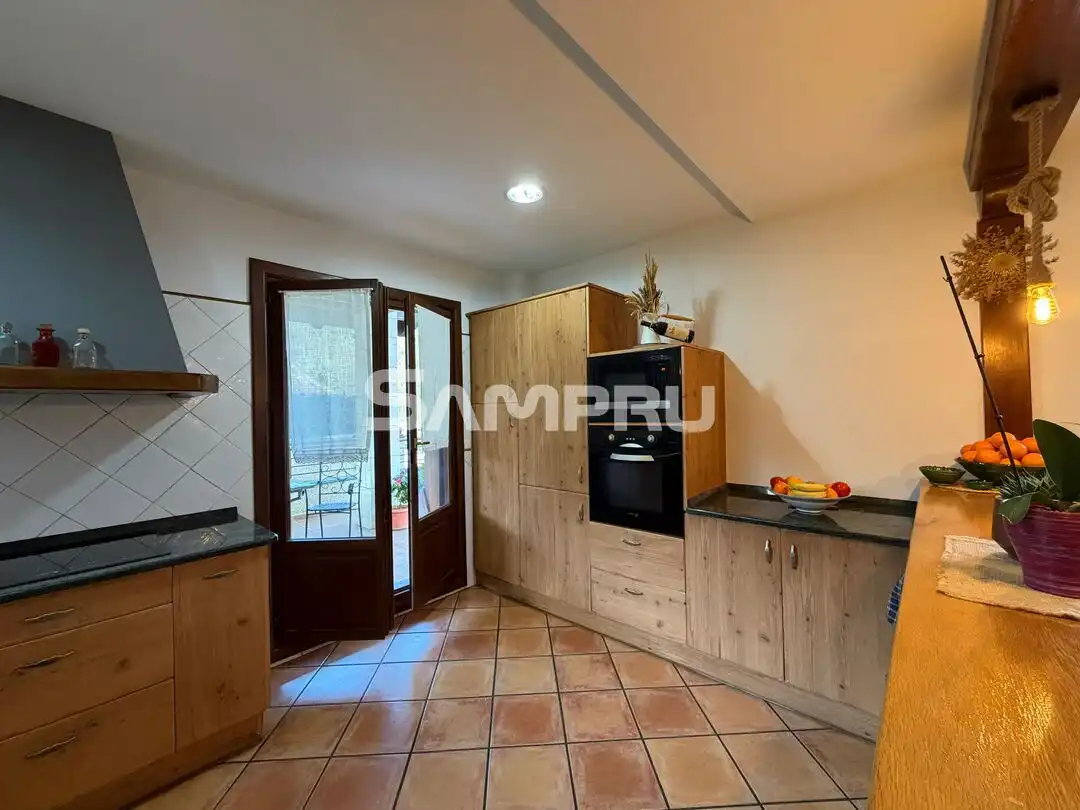 Cocina de Casa adosada en venta en Bergara con Calefacción, Jardín privado y Trastero