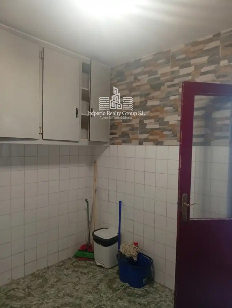 Wohnung zum Verkauf in Avilés mit Terrasse