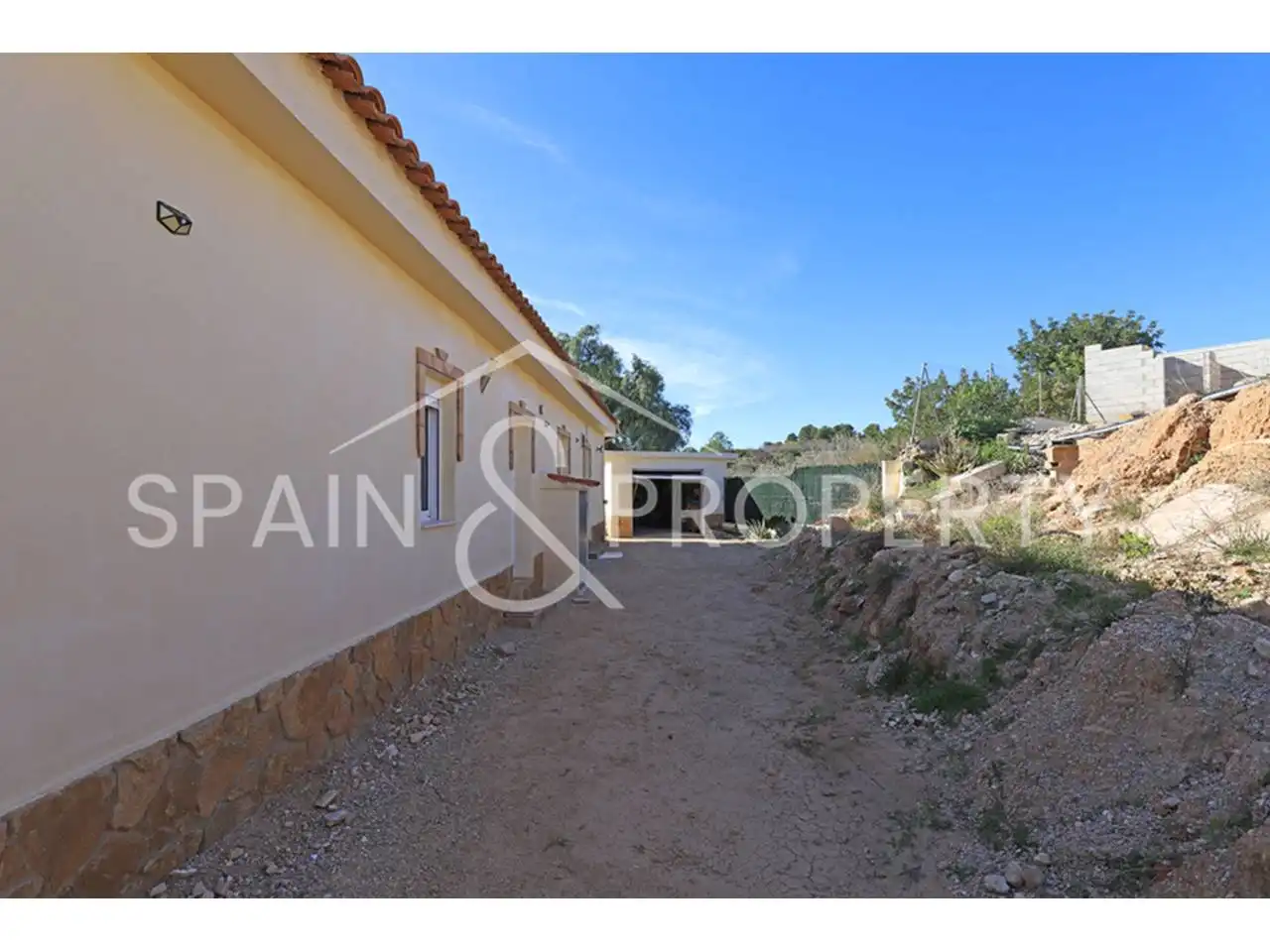 Villa avec piscine à vendre à Montroi / Montroy, imagen 8