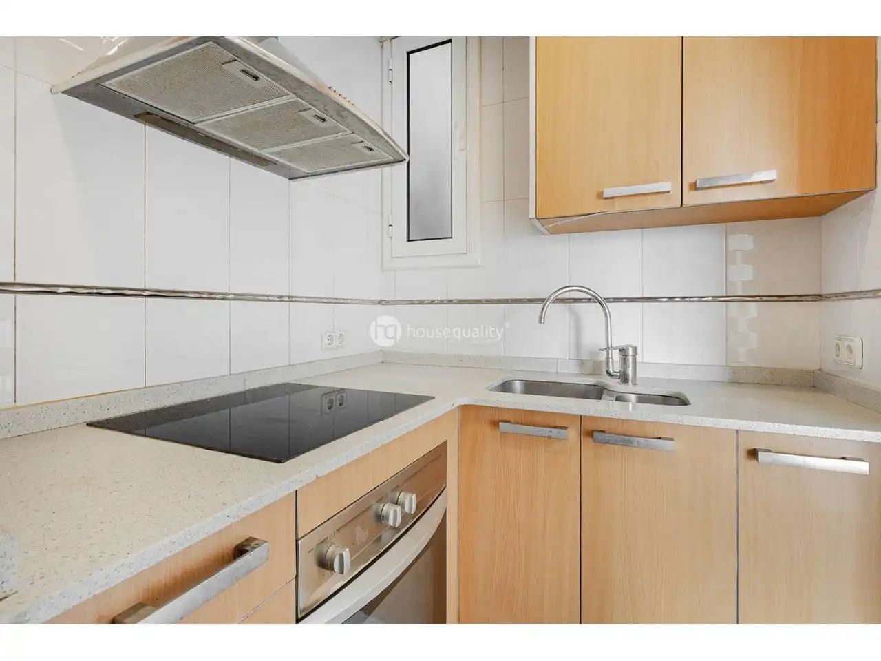 Cuina de Pis en venda en Barcelona amb Aire condicionat, Parquet i Alarma
