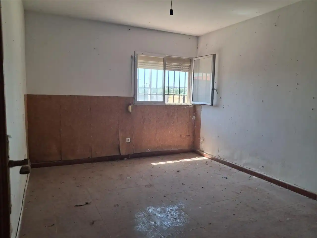 Bedroom of Houses for sale in Malpica de Tajo