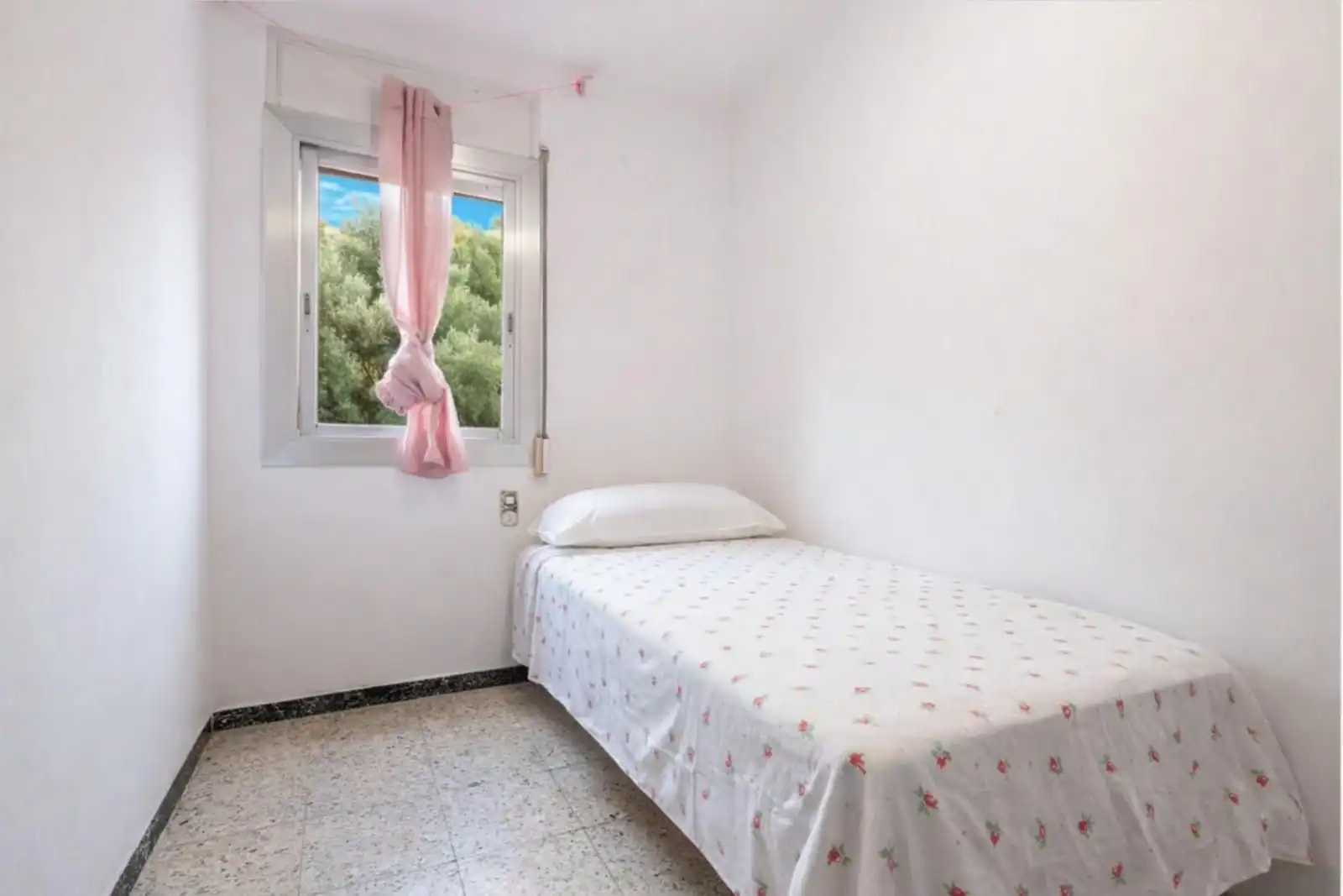 Habitación de Piso en venta en Olesa de Montserrat con Terraza