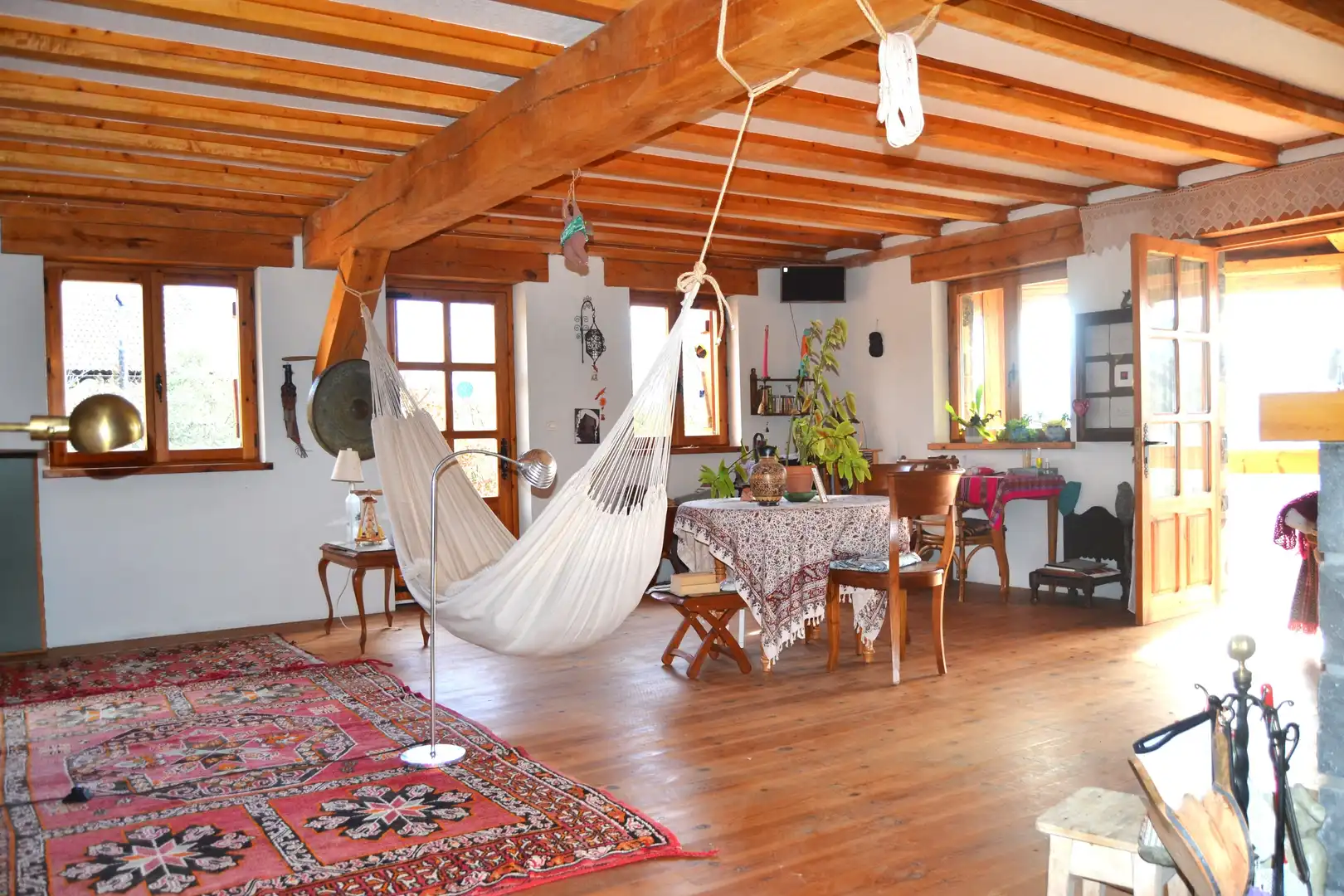 Wohnzimmer von Haus oder Chalet zum Verkauf in Aisa mit Heizung und Privatgarten