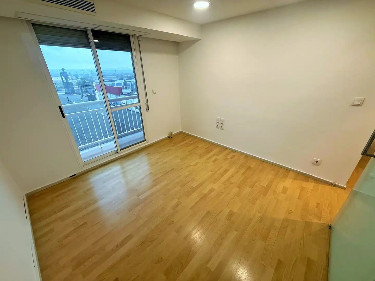 Appartamento con terrazza in affitto a Calle Maximiliano Thous, imagen 18