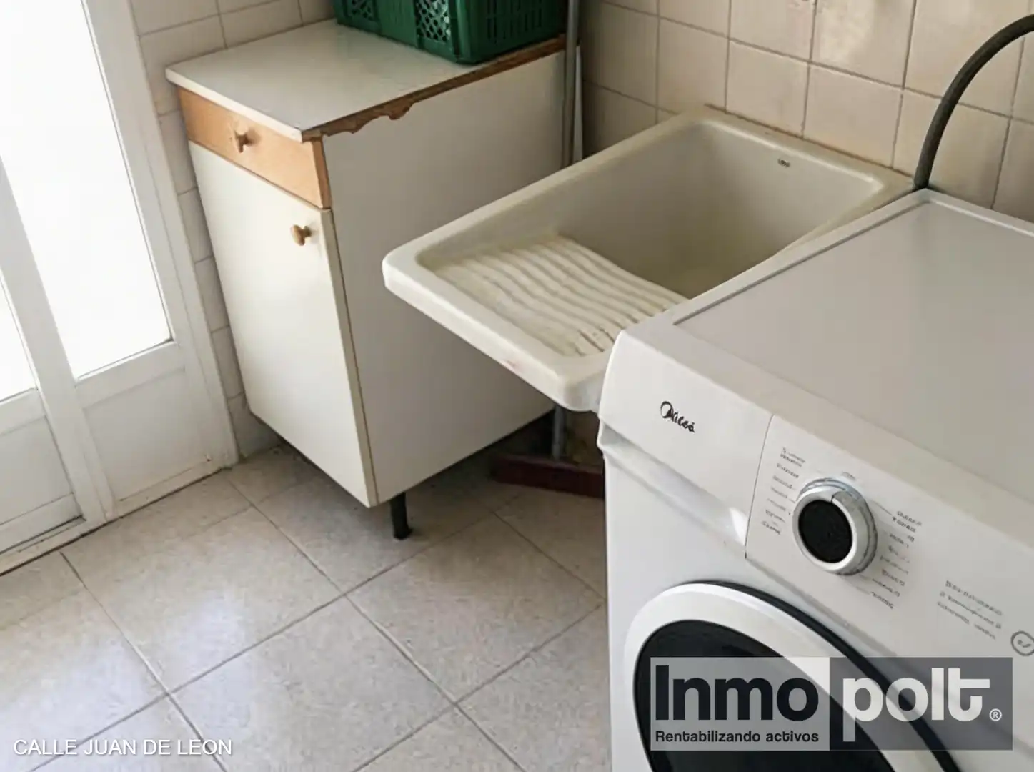Kitchen of Flat for sale in Torre-Pacheco  with Oven and Washing machine