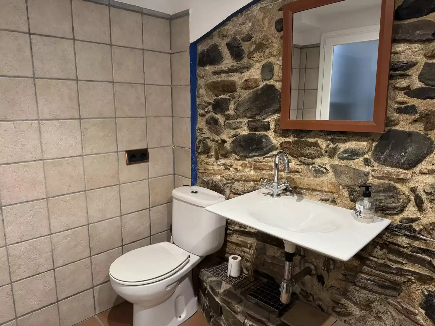 Baño de Piso en venta en Colera con Amueblado