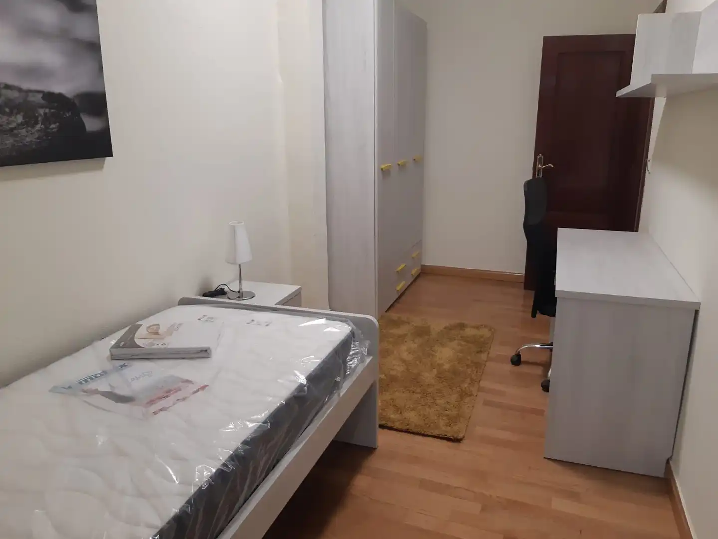 Bedroom of Flat for rent in Salamanca  with Heating, Parquet flooring and Furnished