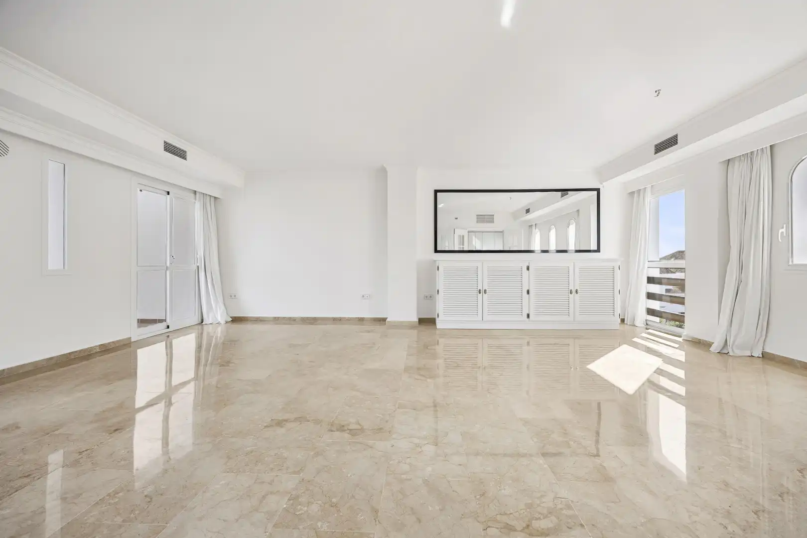 Attico con balcone in vendita a Marbella Centro, imagen 7