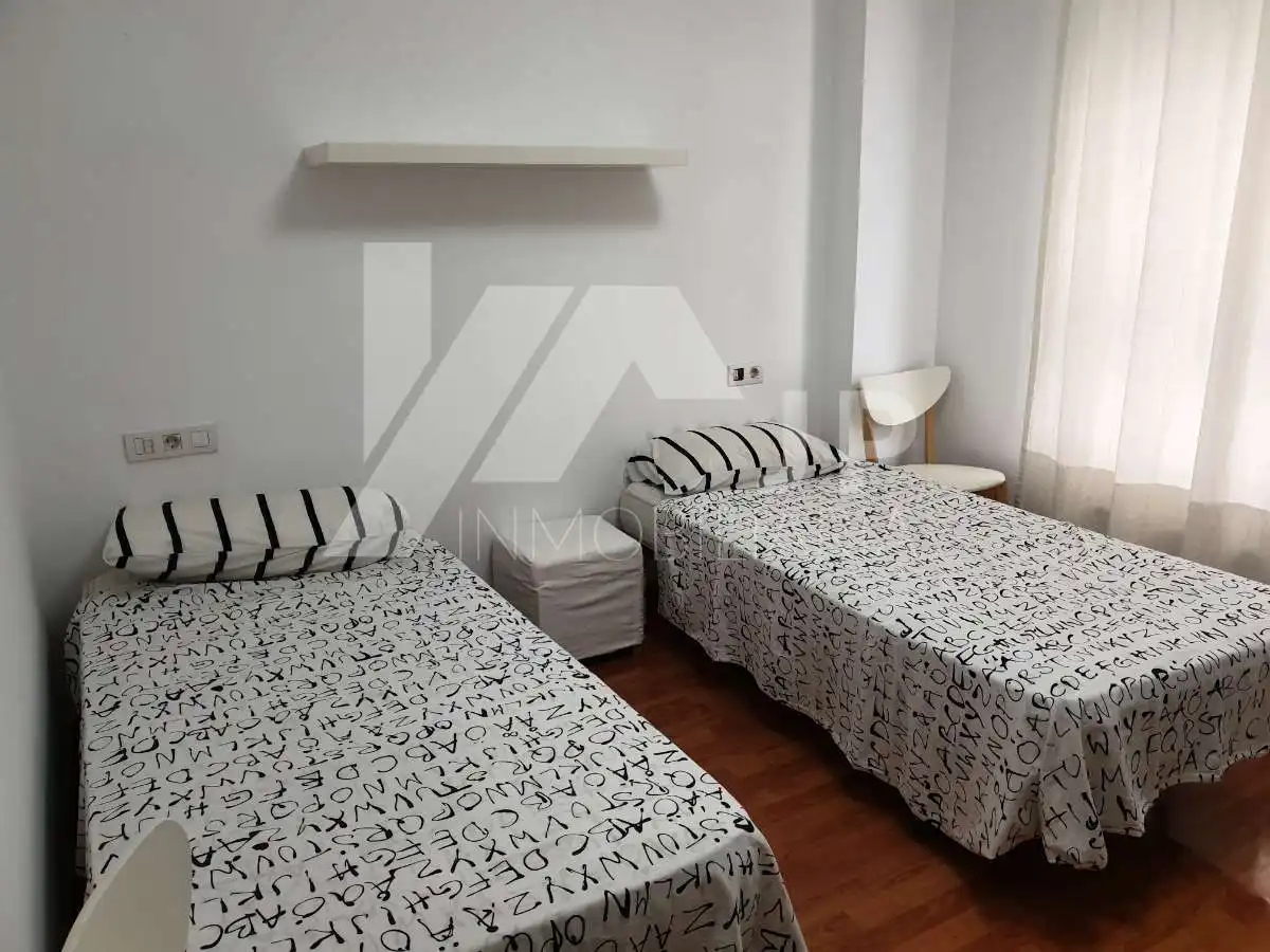Apartamento de alquiler en Calle Don Emilio Durán Durán, Plaza de Toros