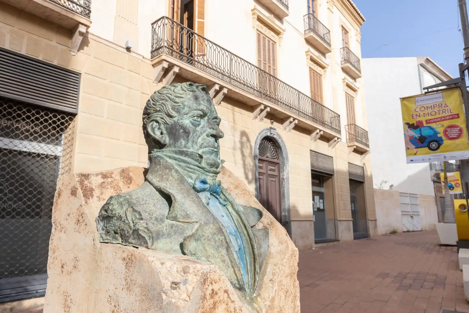 Terrenys i solars en venda a Plaza JAVIER BURGOS 4