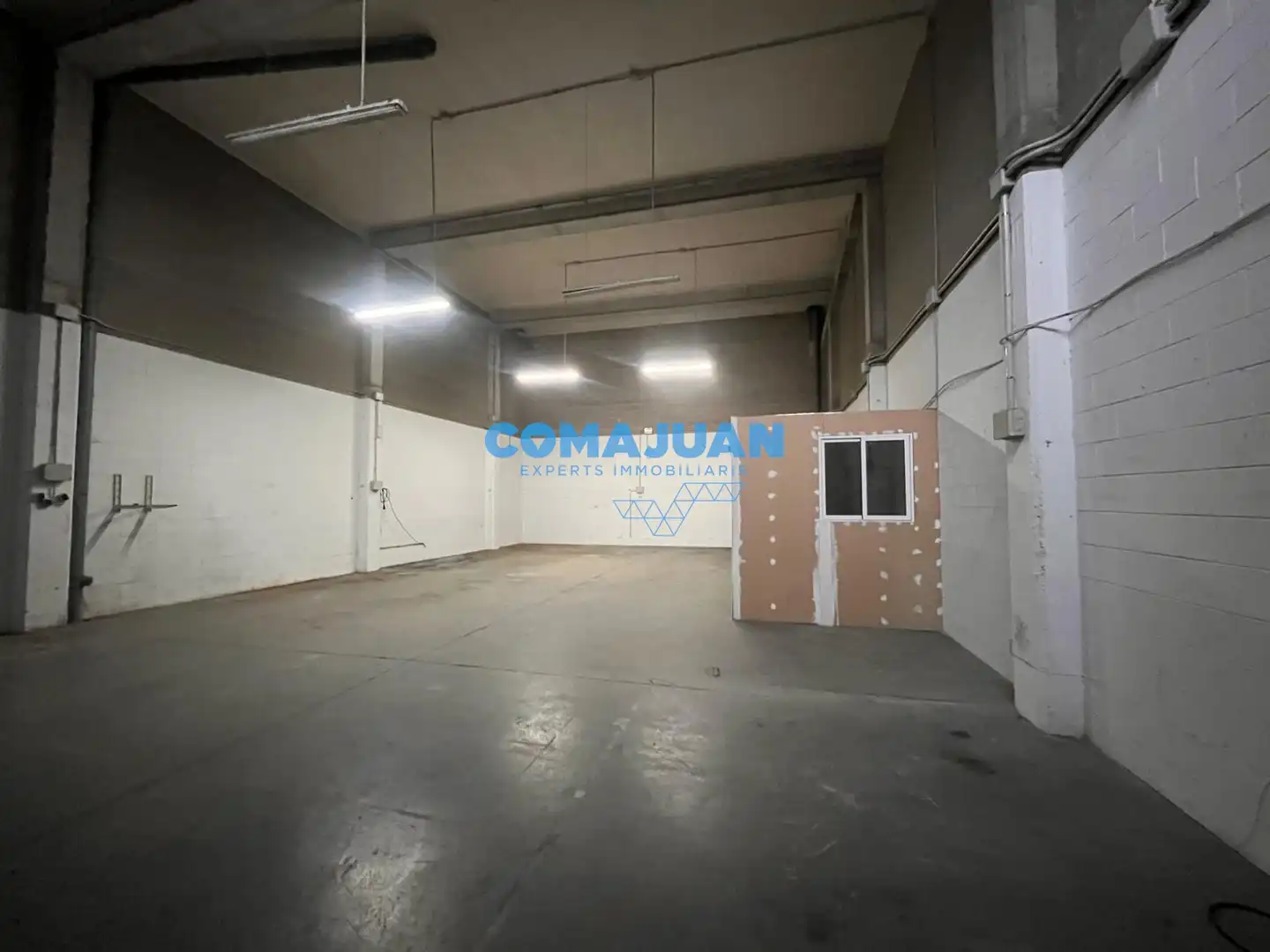 Nave industrial de alquiler en Mataró