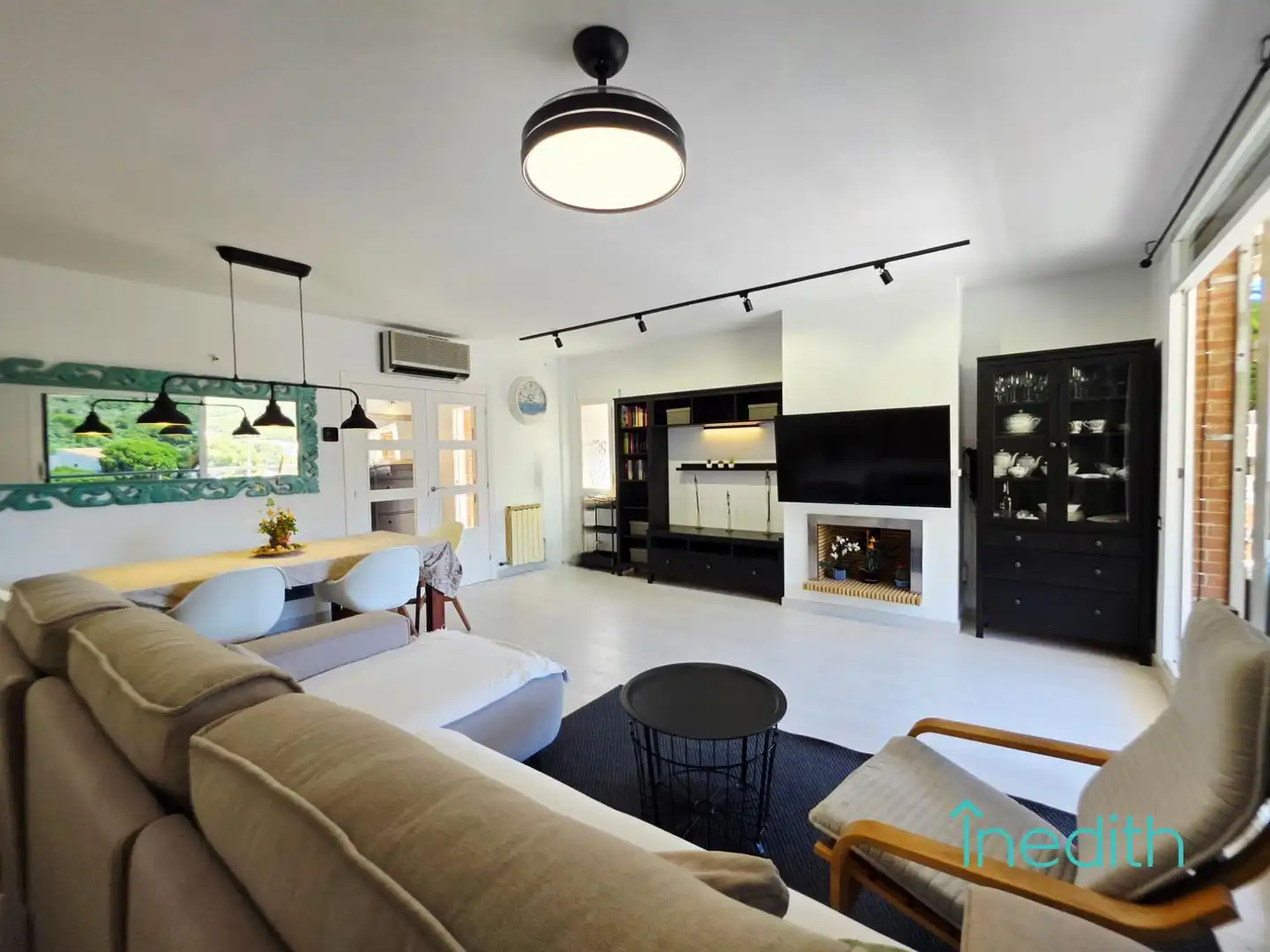 Living room of Detached homes for sale in Castelldefels  with Heating, Private garden and Terrace