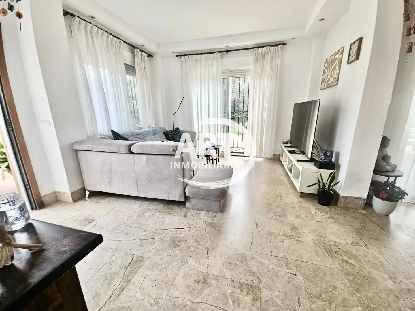 Sala de estar de Casa o chalet en venta en Bétera con Jardín privado, Trastero y Piscina