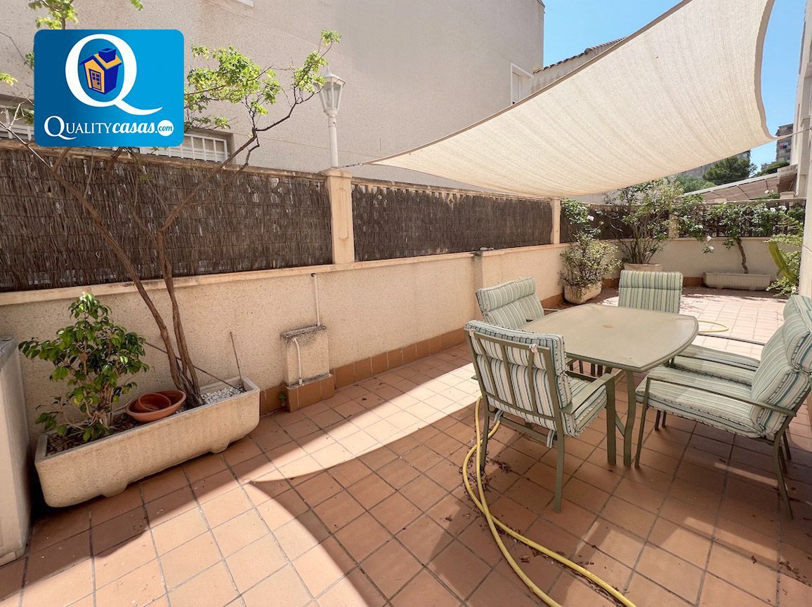 Terrace of House or chalet for sale in Alicante / Alacant  with Air Conditioner, Heating and Terrace
