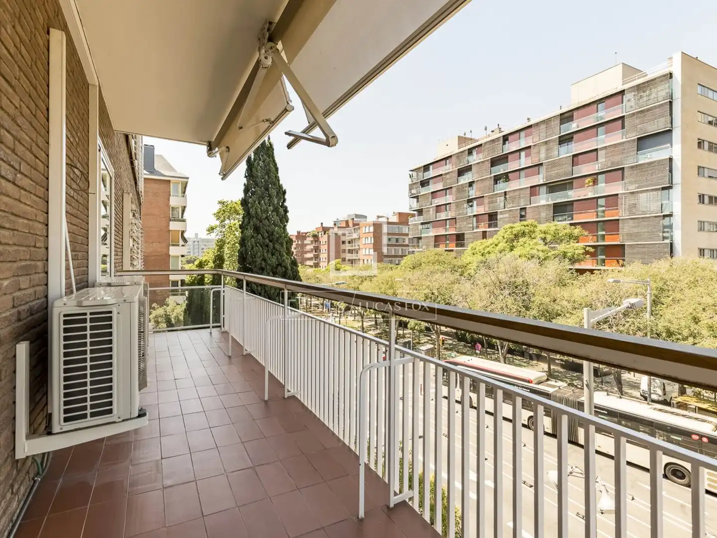 Terraza de Piso en venta en Barcelona con Aire acondicionado