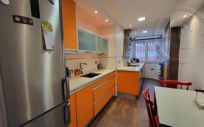 Kitchen of Flat to rent in Santander