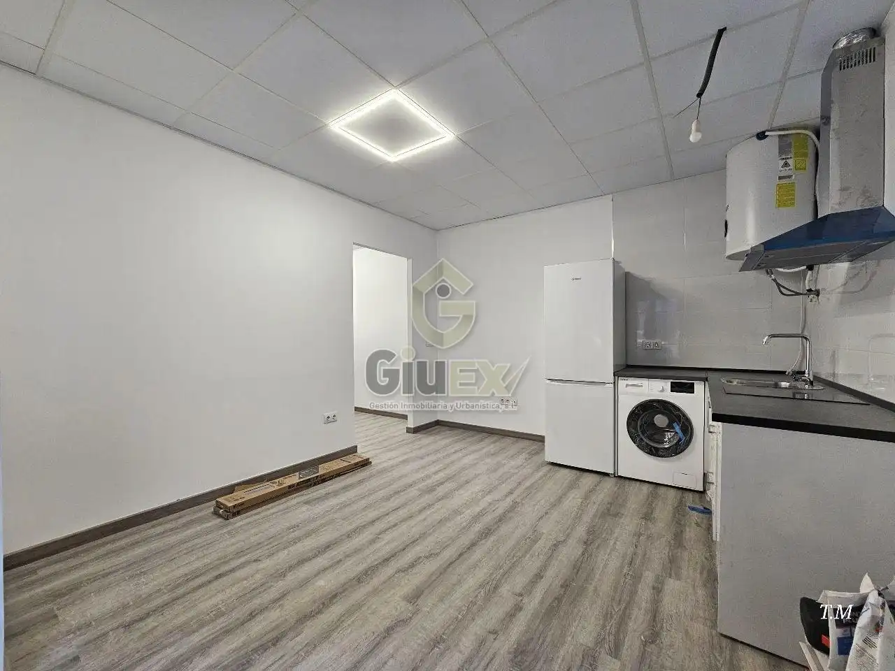 Cocina de Apartamento en venta en Cáceres con Aire acondicionado, Calefacción y Amueblado