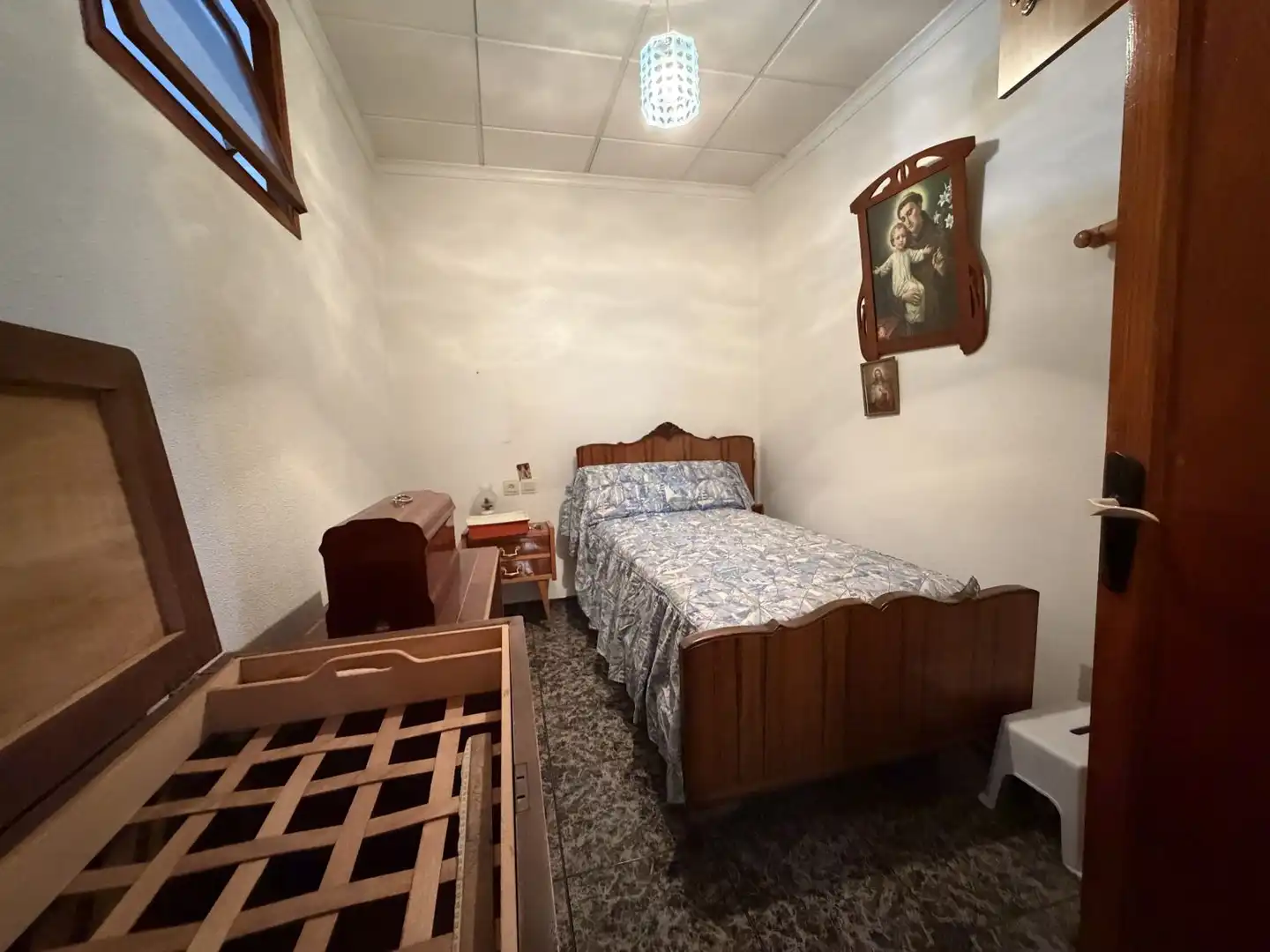 Dormitori de Casa o xalet en venda en Orihuela amb Aire condicionat i Terrassa