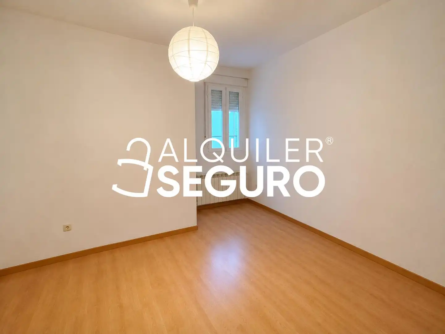 Habitación de Piso de alquiler en Madrid con Calefacción