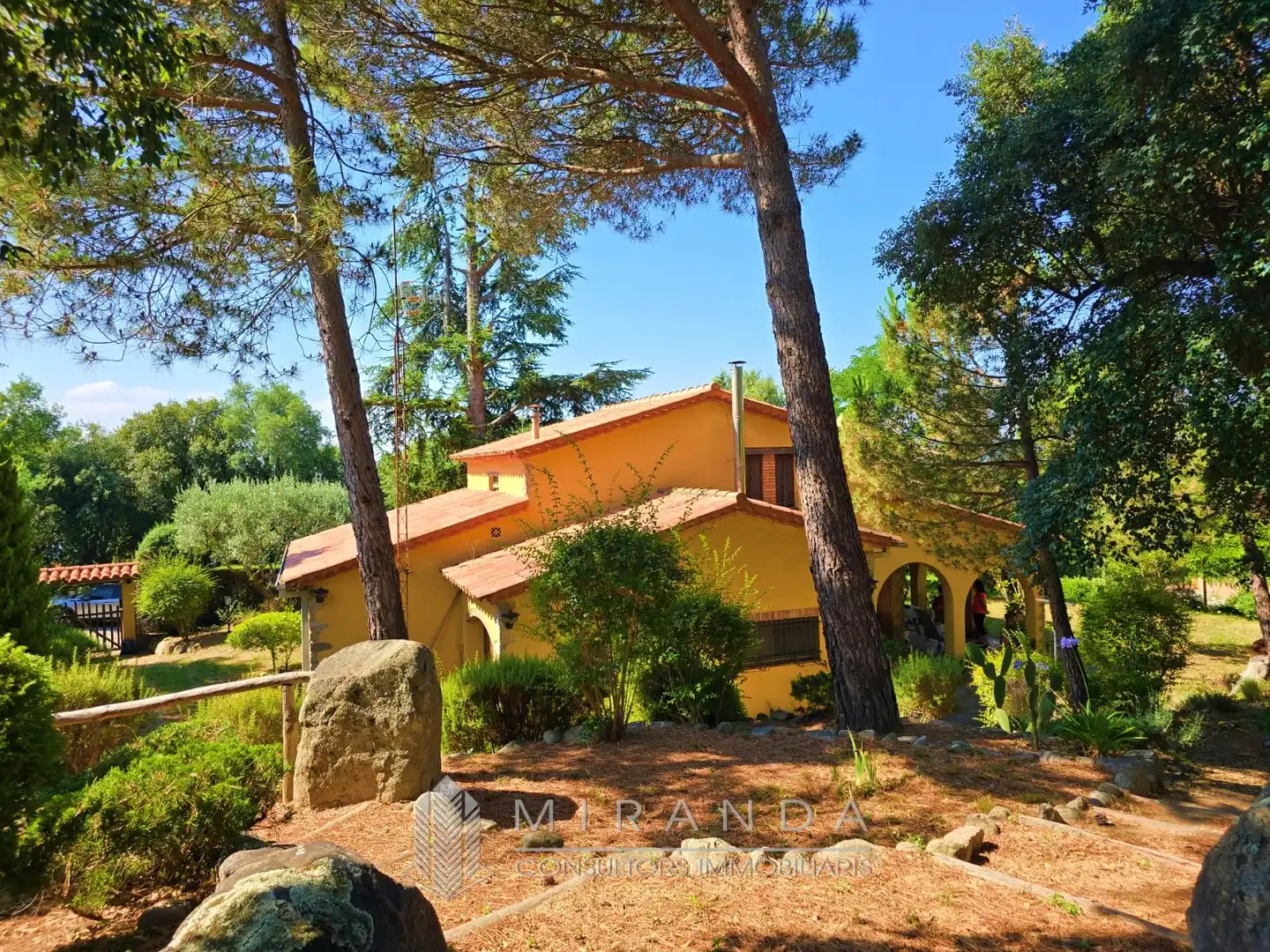 Vista exterior de Casa o xalet en venda en Riells i Viabrea amb Calefacció, Jardí privat i Terrassa
