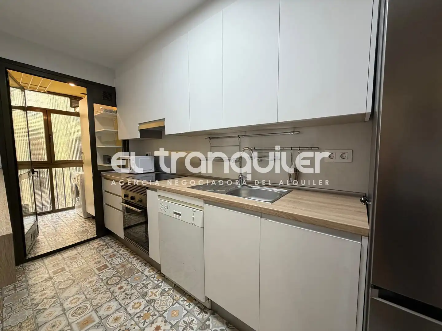 Kitchen of Flat for rent in Madrid  with Parquet flooring, Terrace and Swimming Pool