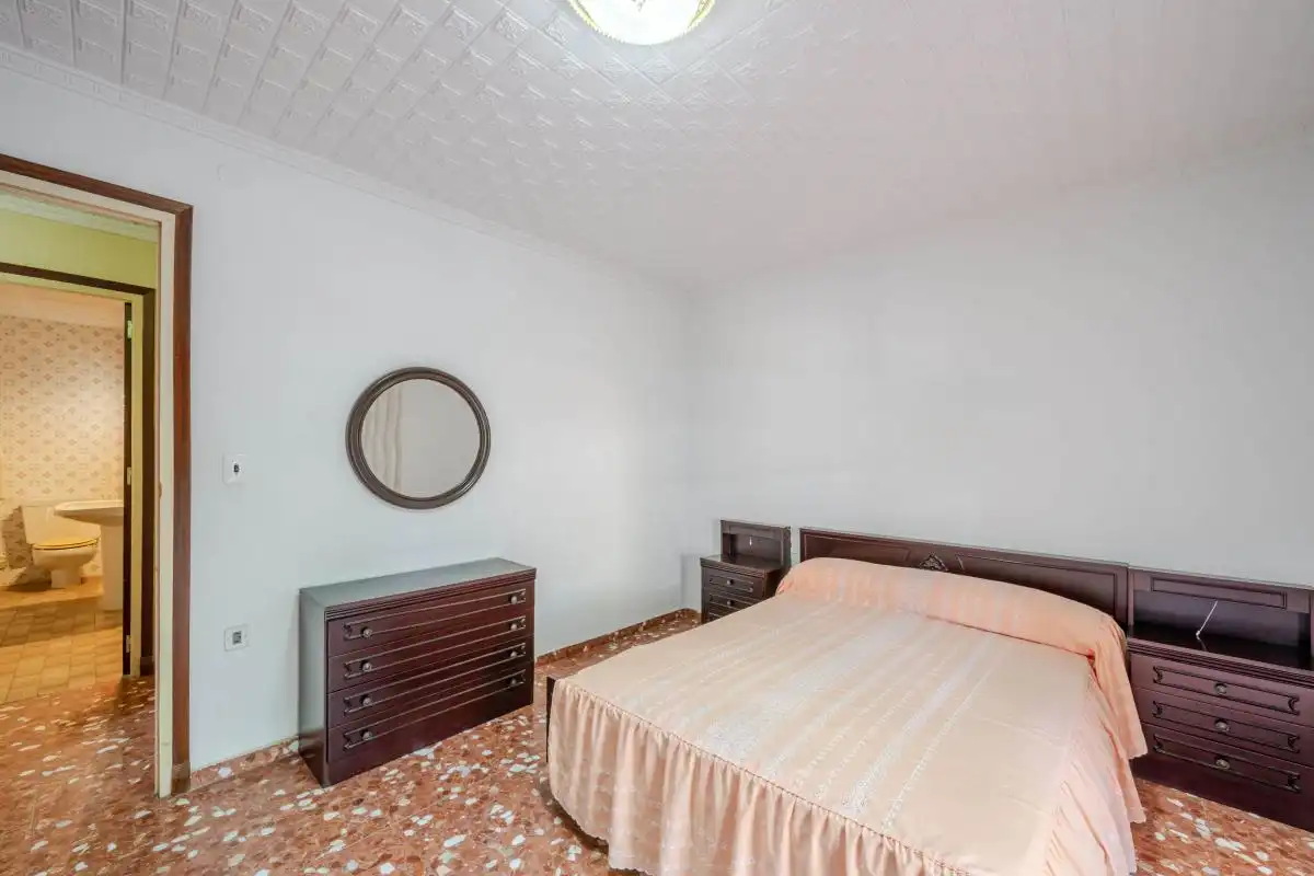Bedroom of Houses for sale in Mutxamel  with Heating, Terrace and Furnished