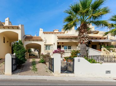 Adosado en venta en Orihuela Costa