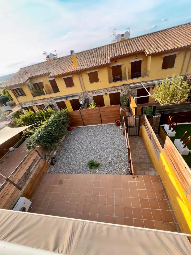 Adossat amb terrassa en venda a Carrer de Can Vinyes, imagen 16