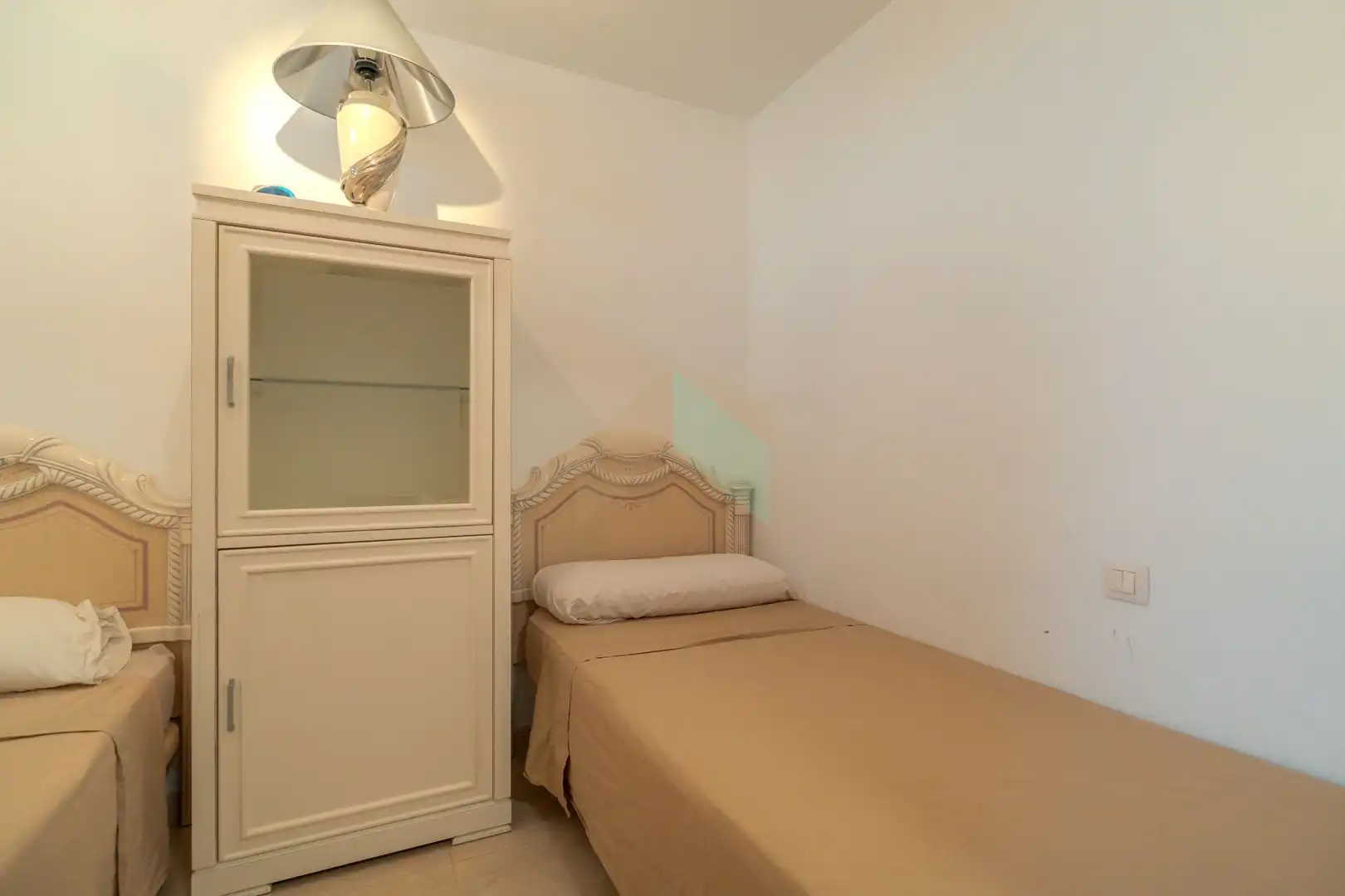 Dormitori de Apartament en venda en Arona amb Aire condicionat, Terrassa i Moblat