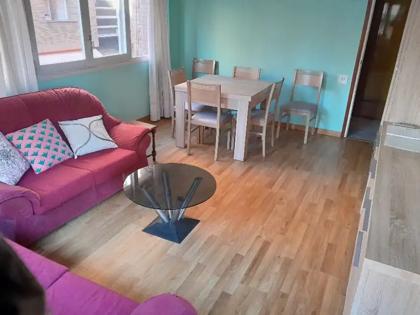 Menjador de Pis en venda en Sant Cugat del Vallès amb Aire condicionat, Calefacció i Parquet