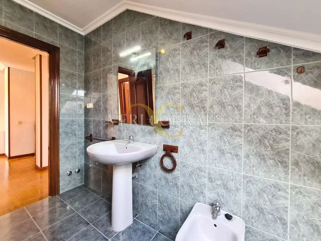 Dúplex en venta en Avenida del Llano, Llano