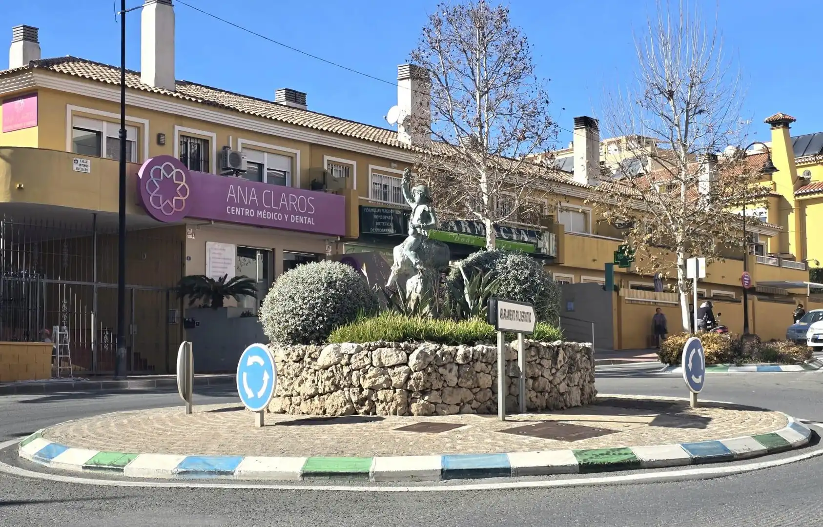 Vista exterior de Pis en venda en Mijas amb Aire condicionat, Jardí privat i Terrassa