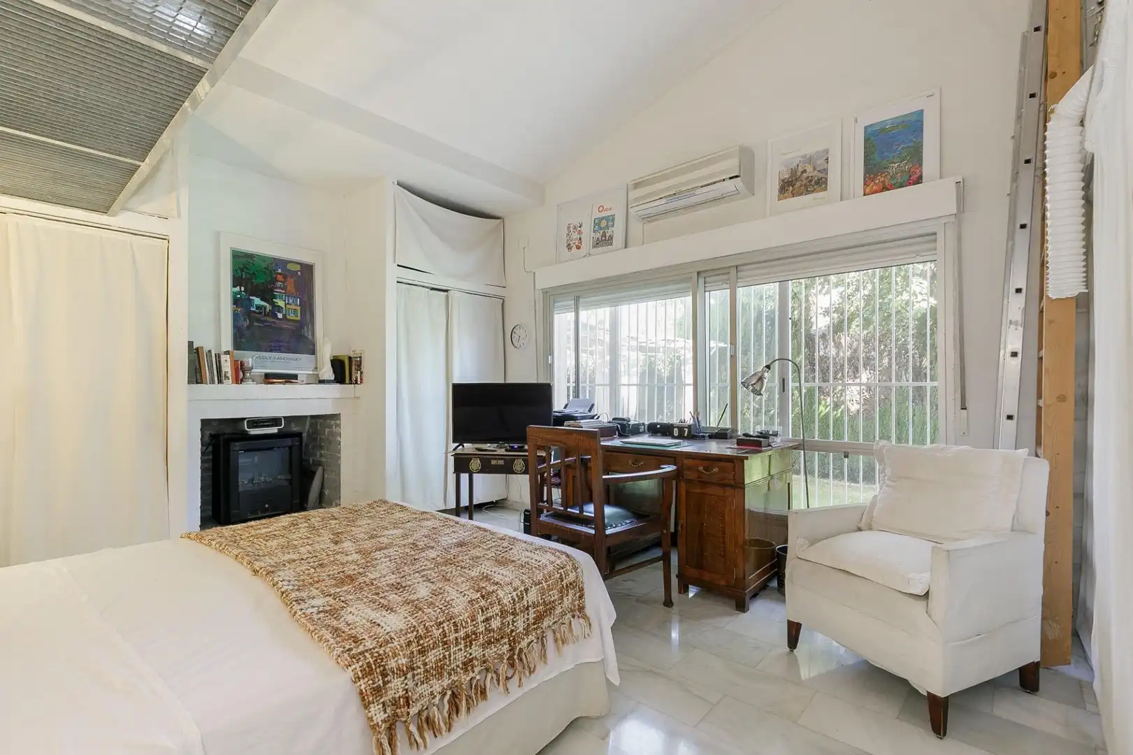 Bedroom of Houses for sale in Churriana de la Vega  with Private garden, Terrace and Swimming Pool