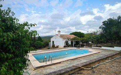 Swimming pool of Land for sale in San Roque