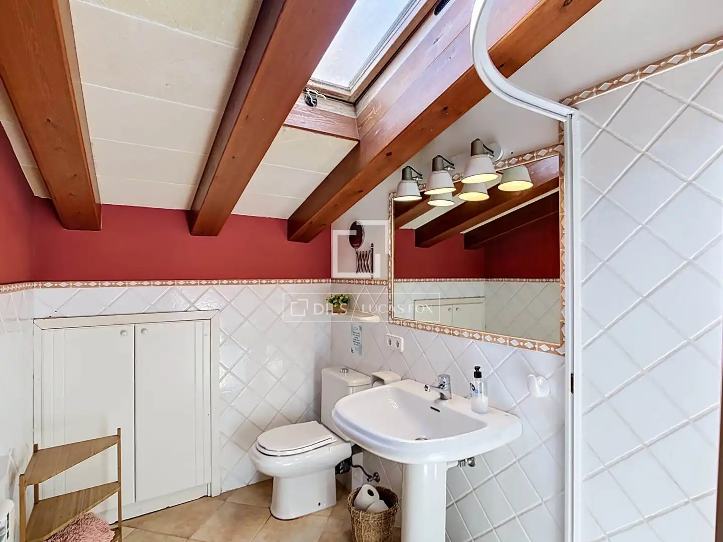 Bathroom of Houses for sale in Ciutadella de Menorca  with Air Conditioner, Heating and Private garden