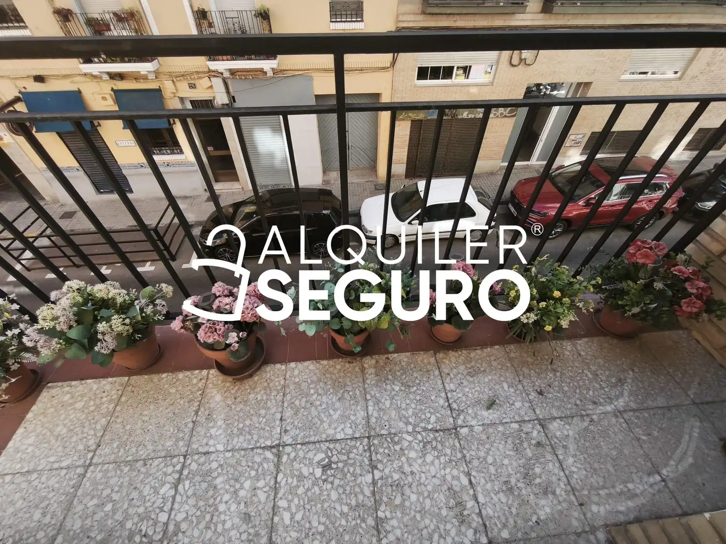 Piso de alquiler en del Sepulcro , La Magdalena