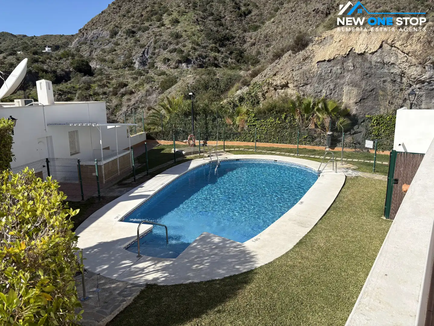 Piscina de Àtic en venda en Mojácar amb Aire condicionat, Calefacció i Terrassa