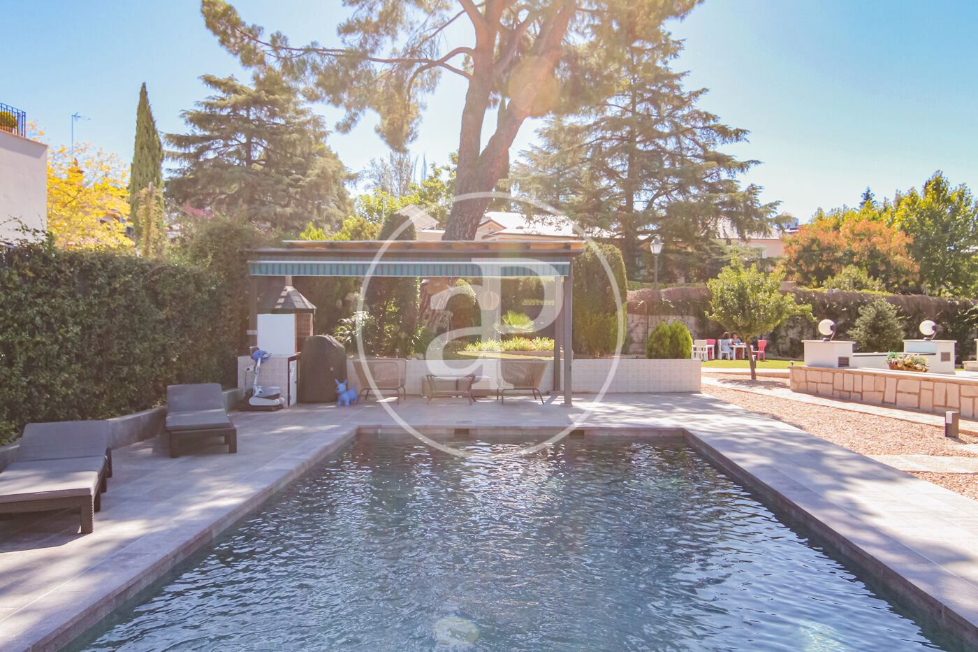 Swimming pool of House or chalet to rent in  Madrid Capital  with Air Conditioner, Heating and Private garden