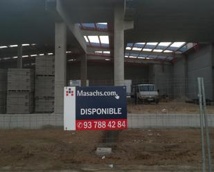 Nau industrial de lloguer en Cornellà del Terri