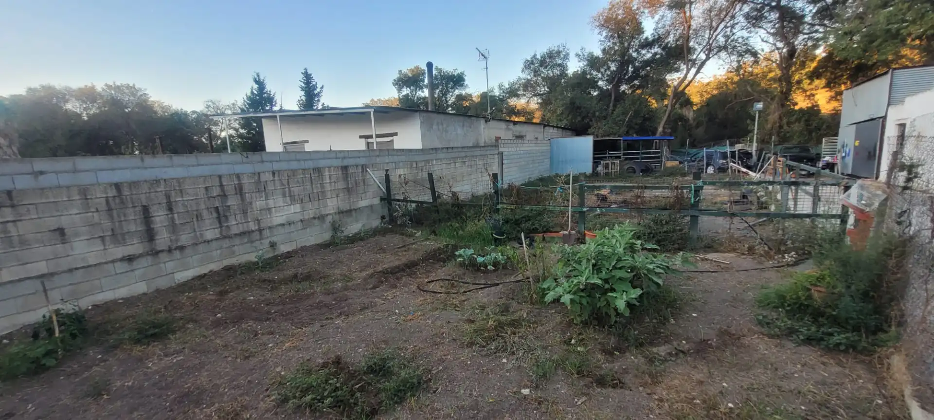 Finca rústica en venda en Los Barrios amb Jardí privat, Piscina i Moblat