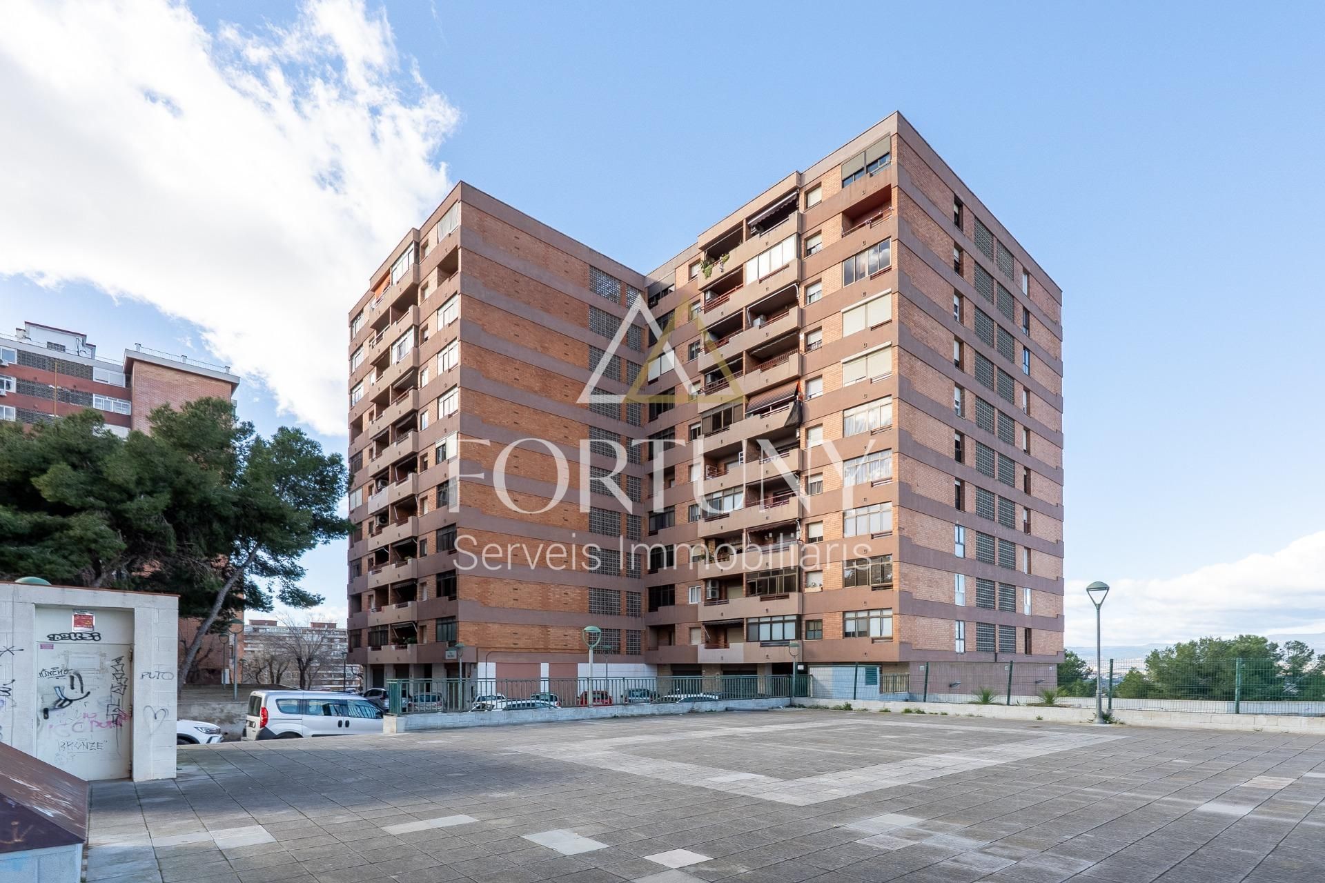 Exterior view of Flat for sale in  Tarragona Capital  with Air Conditioner and Balcony