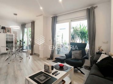 Penthouse with lift for sale in Ciutat Vella