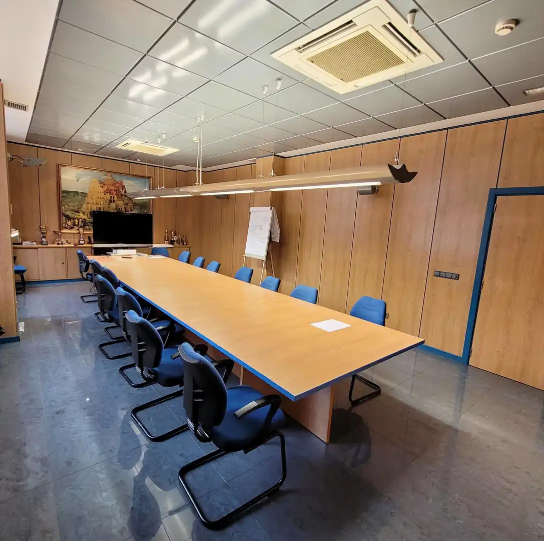 Business premises to rent in Calle de María Tubau, imagen 13