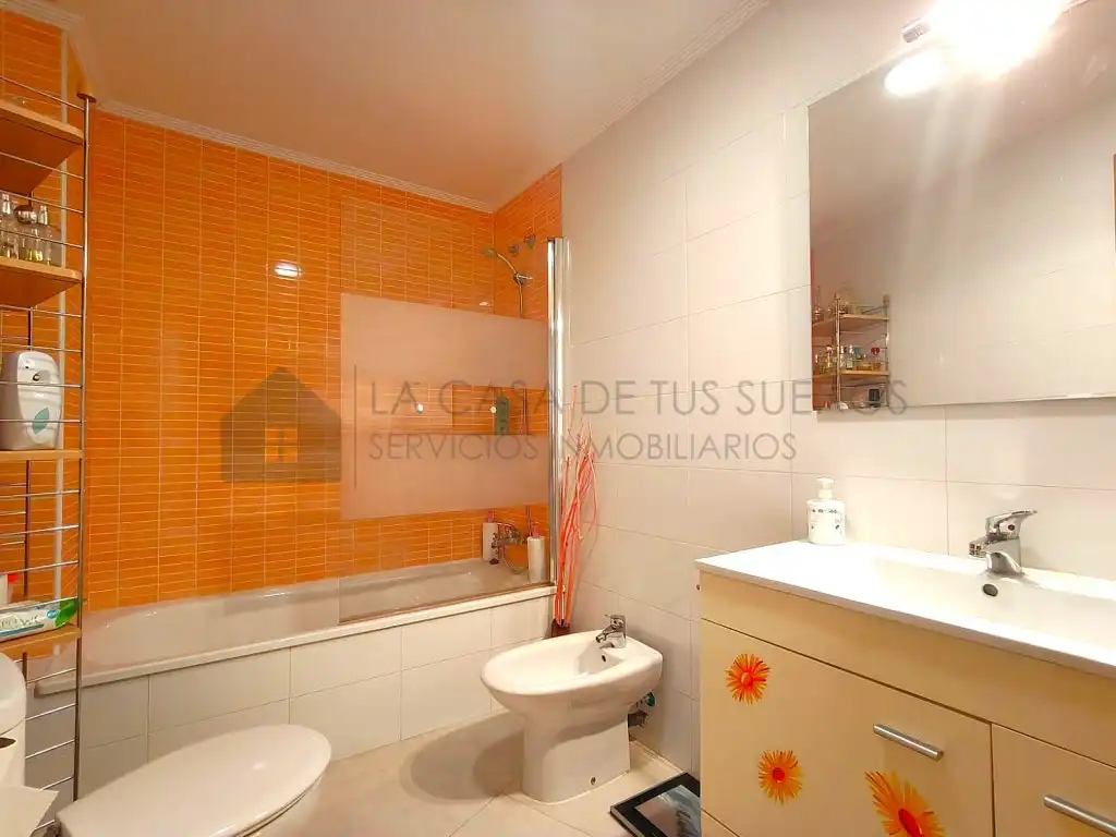 Baño de Piso en venta en Sax