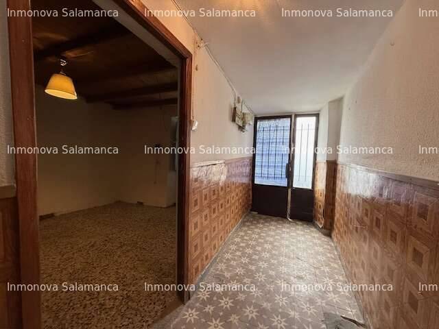 Casa-chalet en Venta en Tarazona de Guareña