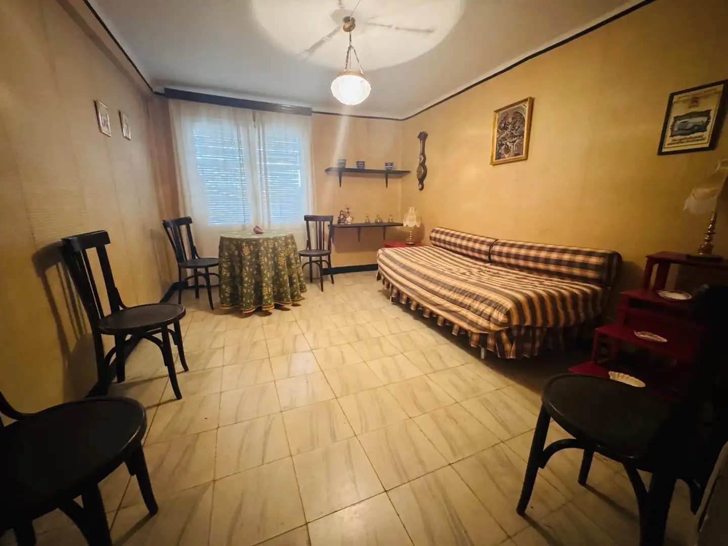 Habitación de Casa o chalet en venta en Mallén con Calefacción, Jardín privado y Trastero