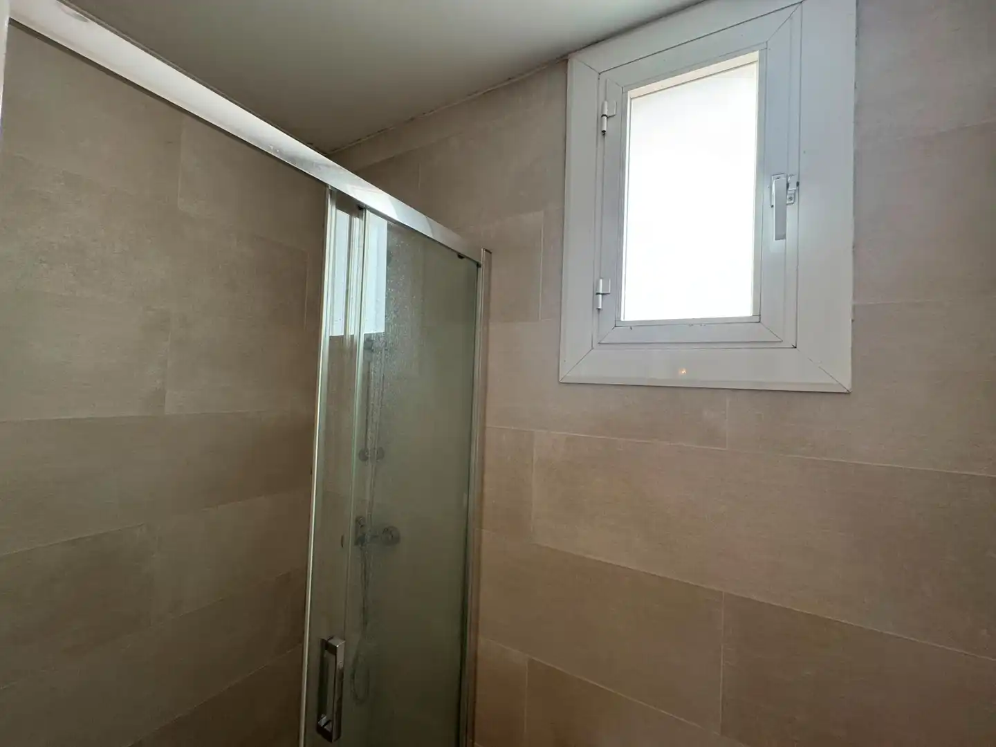 Baño de Piso en venta en Barcelona con Aire acondicionado, Calefacción y Parquet