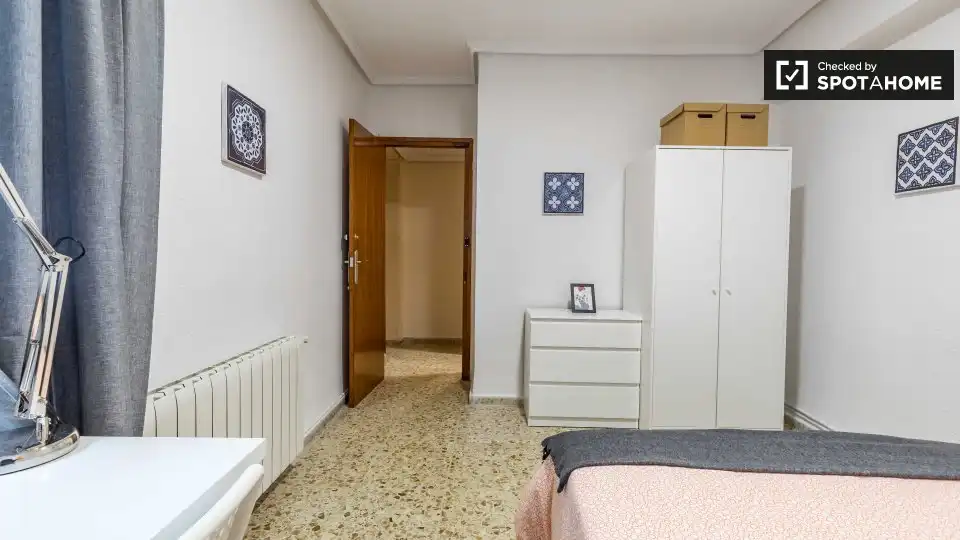 Room in Favara