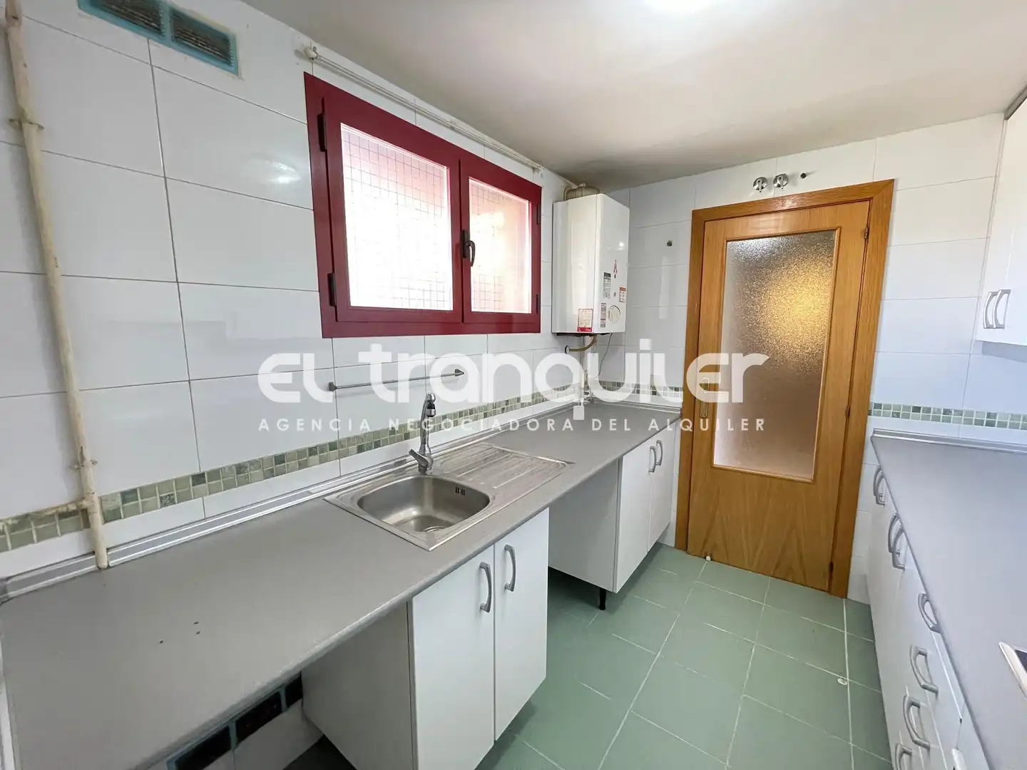 Flat for rent in Calle Francisco Umbral, Rivas Futura