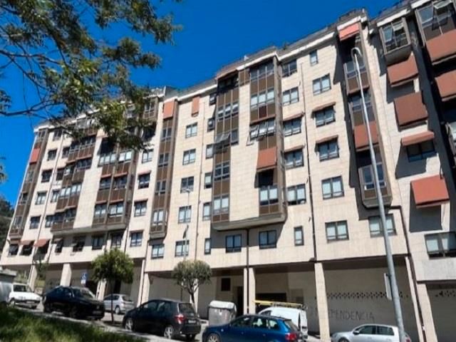 Vista exterior de Apartament en venda en Ourense Capital  amb Calefacció, Parquet i Terrassa